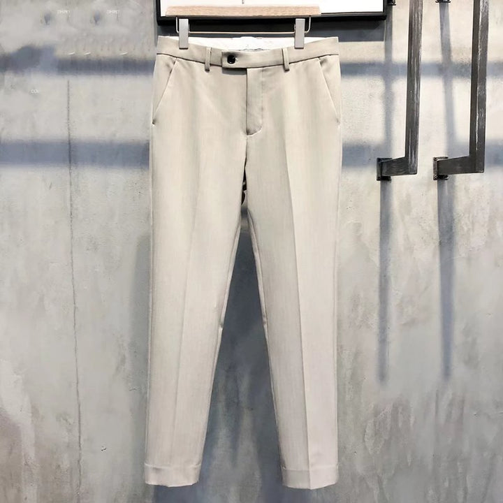 Uniformsbyxor med smal passform i enfärgat