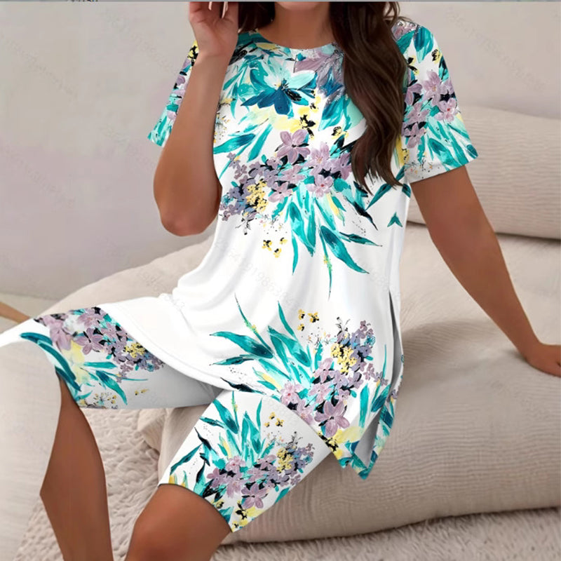 ✨ 👚 Set med mönstrad tunika och shorts för damer – avslappnad passform, slitsar i sidorna och iögonfallande mönster över hela plagget 🩳